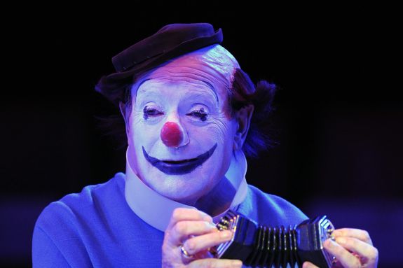 1433780_7_8c5e_pierre-etaix-deguise-en-clown-au-cirque-d-hiver